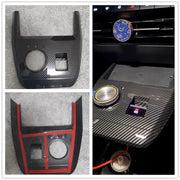 Accessoires MG4 EV, placage carbone pour console centrale, détail recto et verso.
